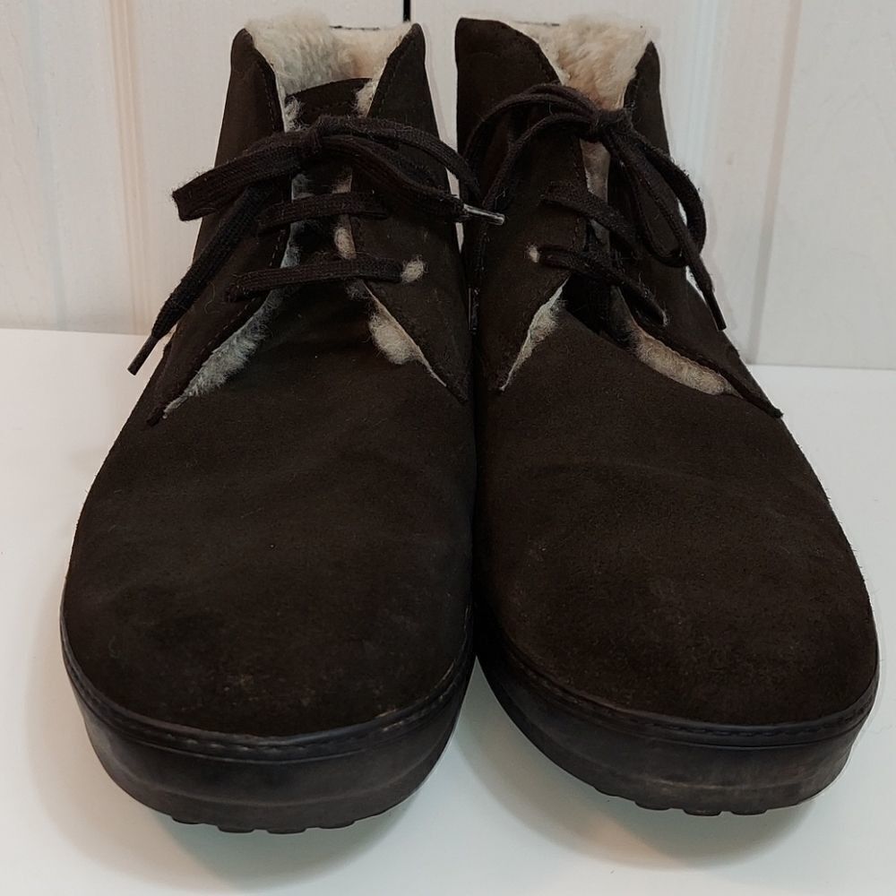 Tod's Shearling Lined Nubuckchukka Boots 9.5 - image 2